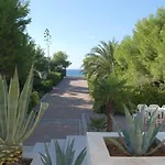 بيت للعطل Delle Agavi